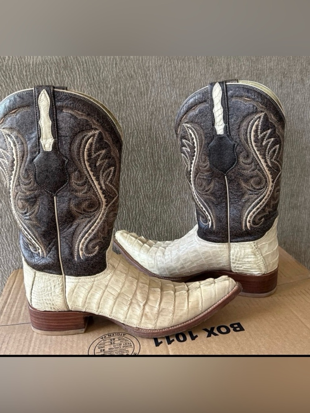 Lamasini Men Gator Tail Cowboy Boots: Ranchero Western Wear - Picture 3 of 12